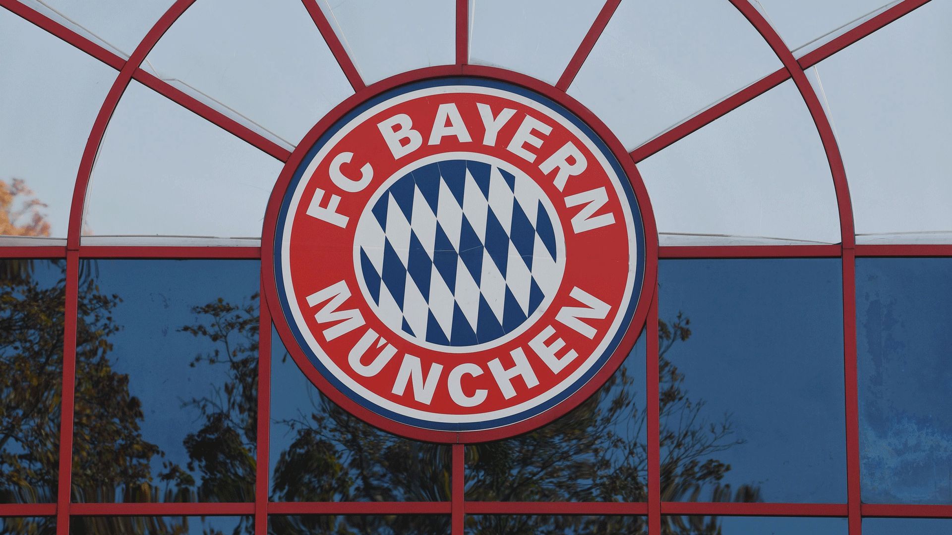 FC Bayern München, 2023, Logo