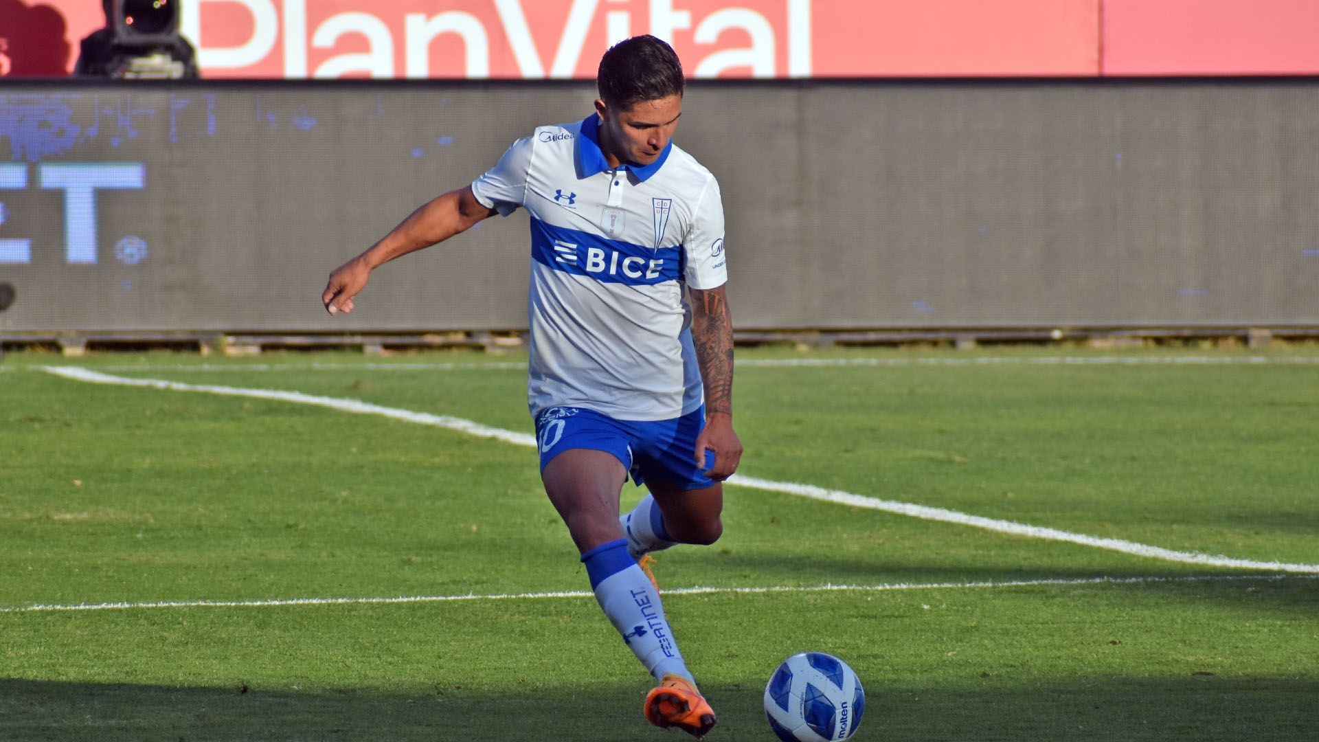 Felipe Gutiérrez Universidad Católica