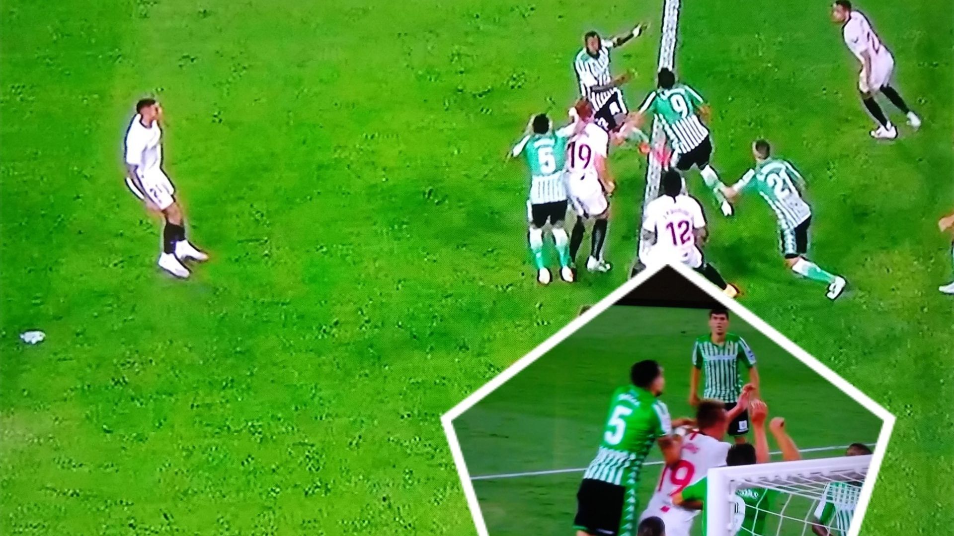 penalti Sevilla Betis