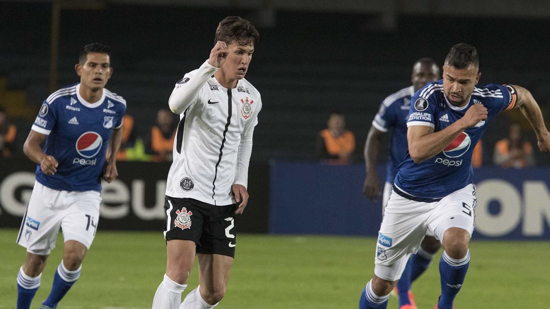 Mateus Vital Millonarios Corinthians Copa Libertadores 28022018