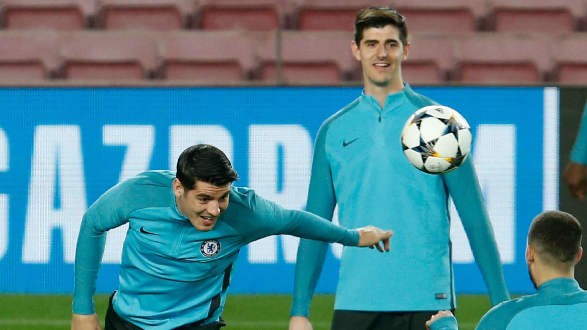 Alvaro Morata Thibaut Courtois Chelsea 2017-18