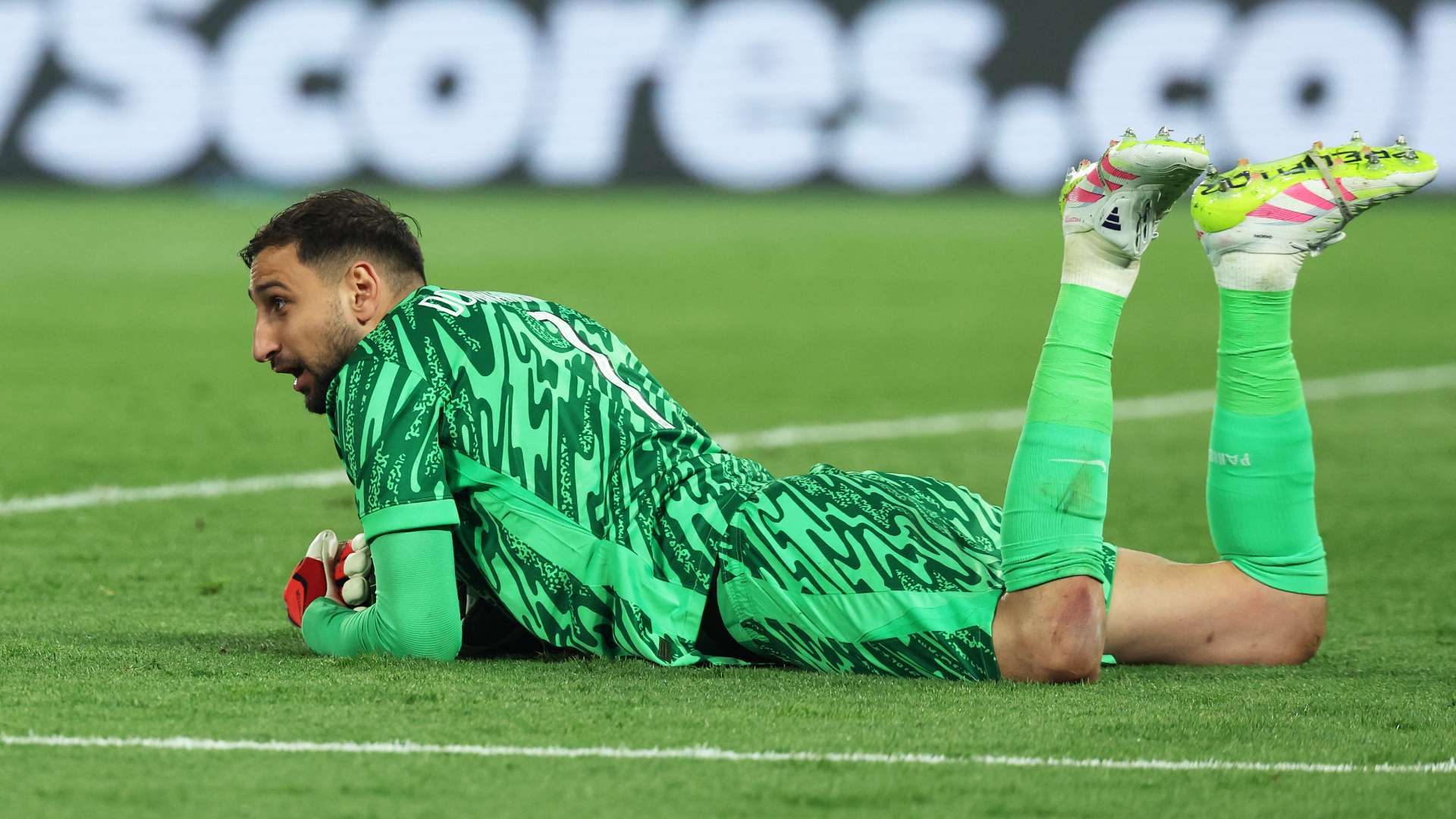 Gianluigi Donnarumma PSG Arsenal