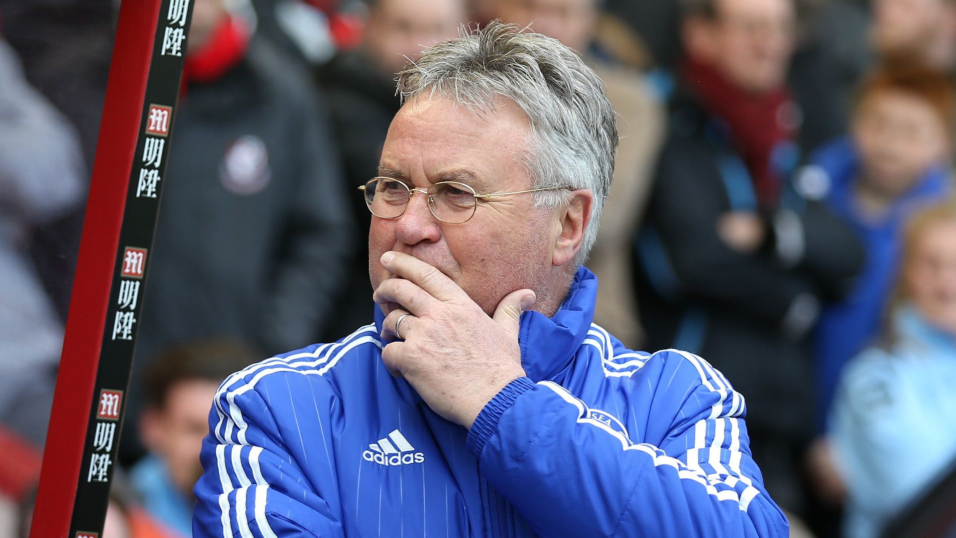 HD Guus Hiddink Chelsea
