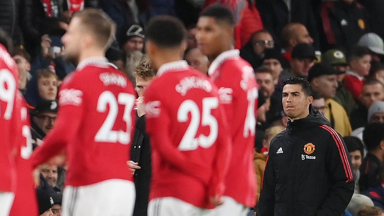 Cristiano Ronaldo at the bench Man United vs Tottenham 19102022