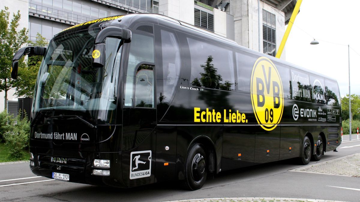 borussia bus