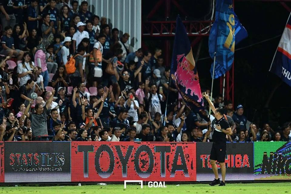 เนวิน ชิดชอบ