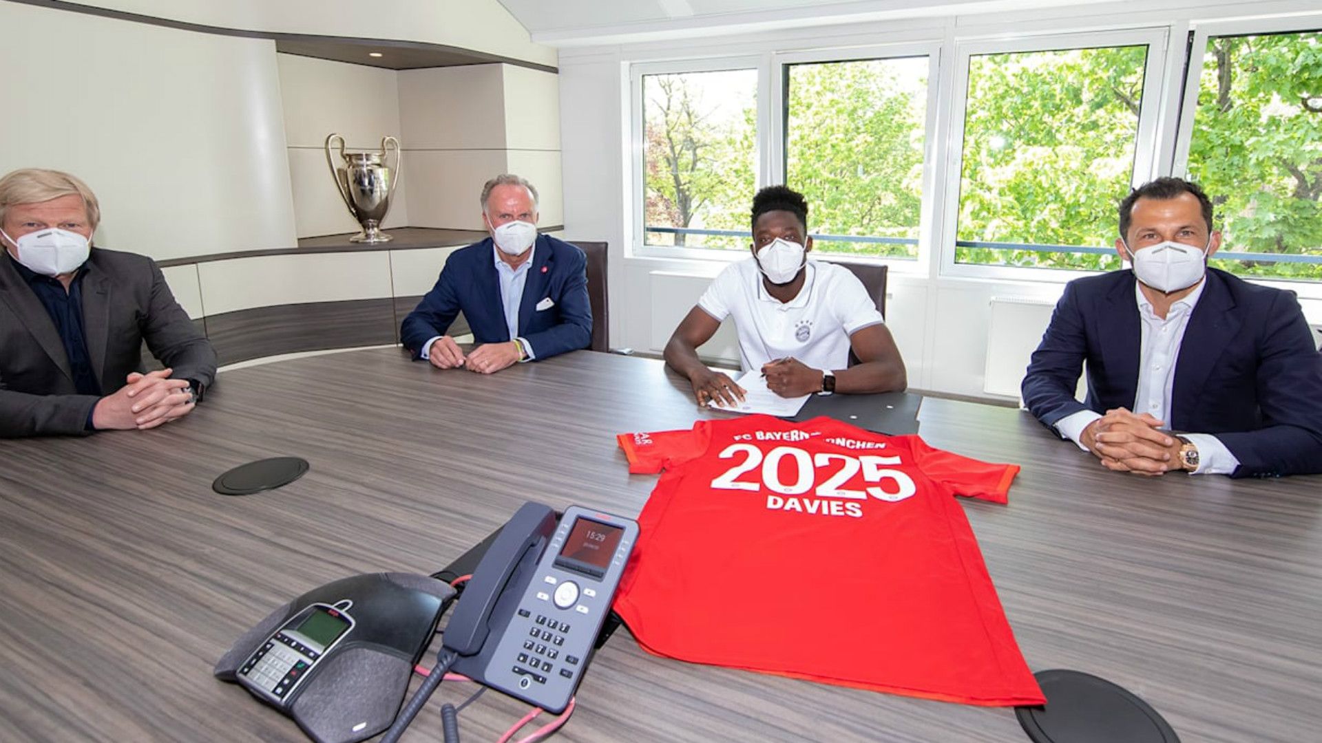 Alphonso Davies FC Bayern 2020