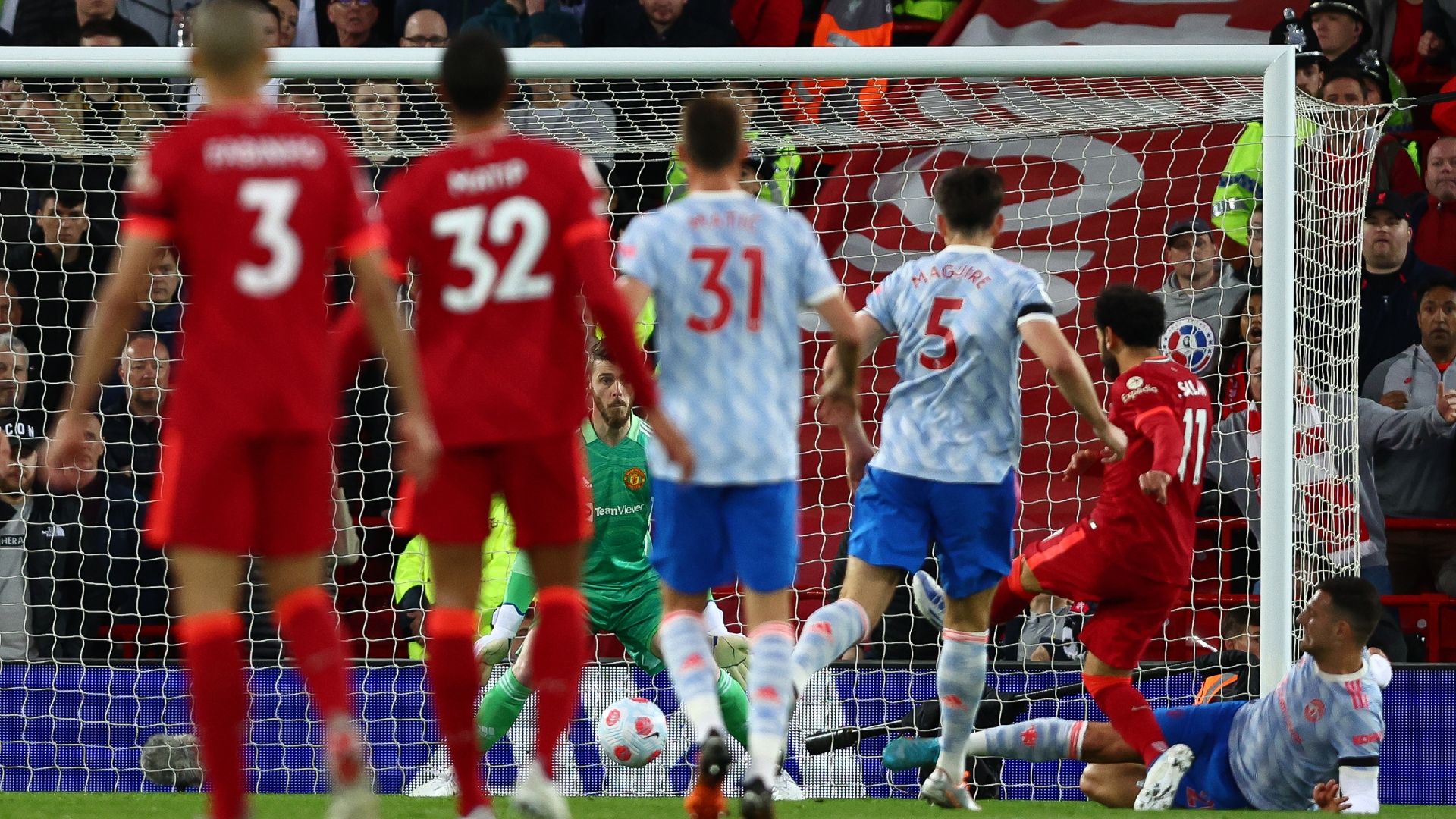 Mohamed Salah Liverpool goal Man Utd 2021-22