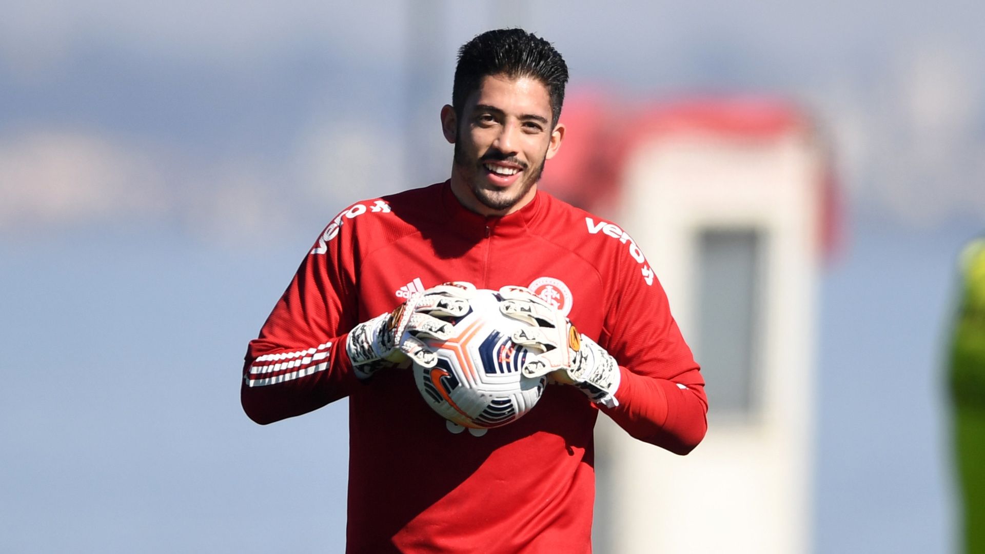 Daniel Brito, goleiro em treino do Internacional 2021