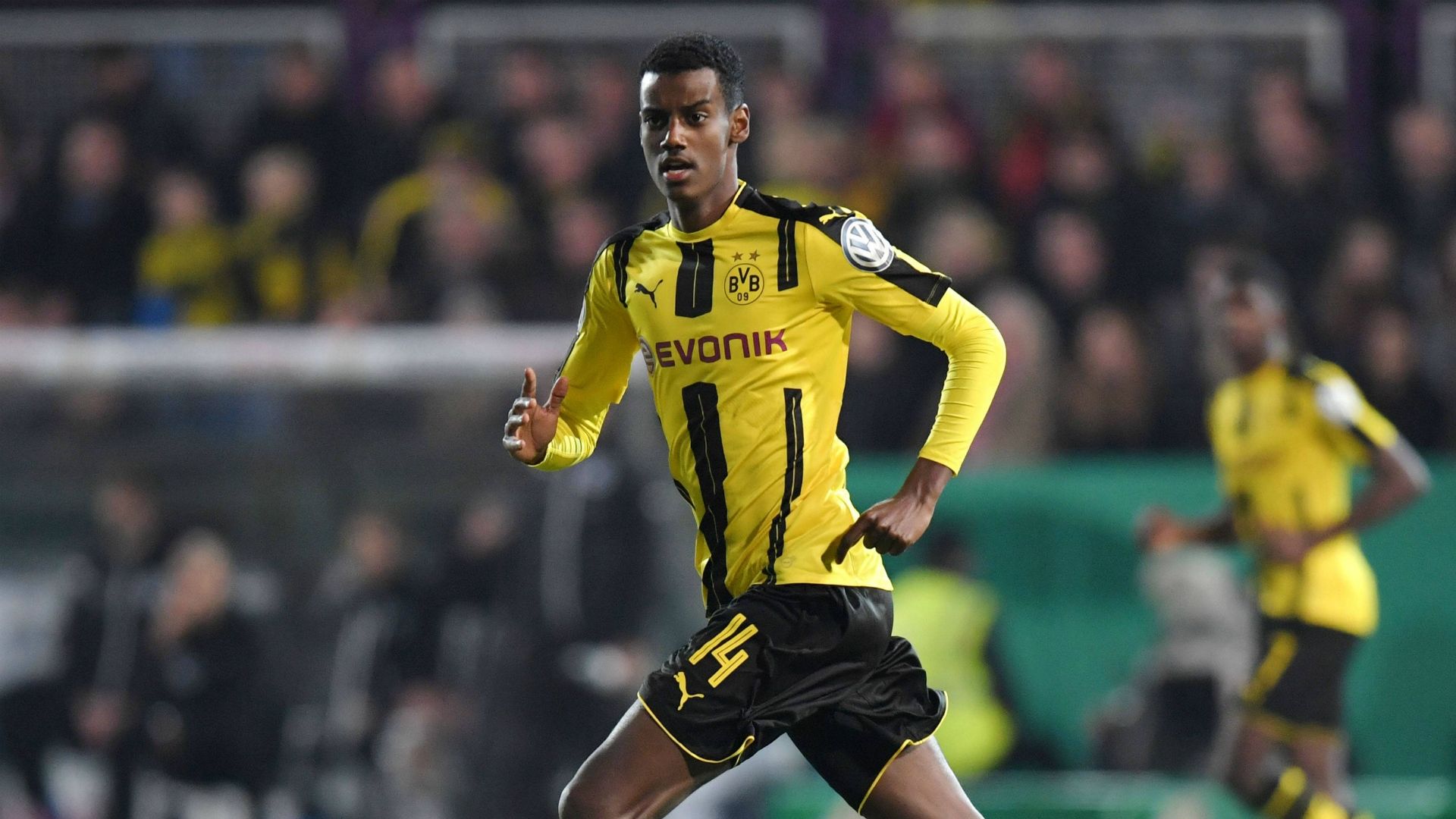 GERMANY ONLY Alexander Isak