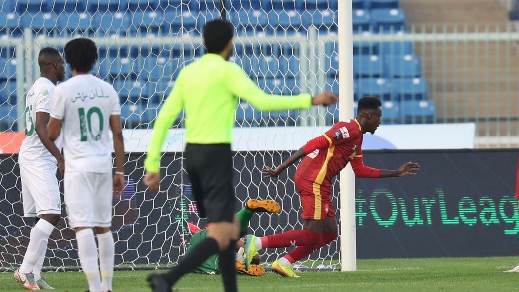 مازن أبو شرارة - ضمك - الأهلي