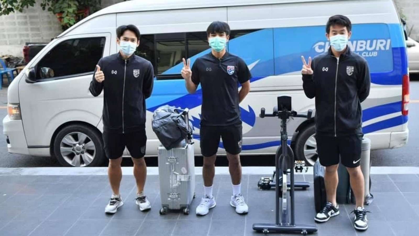 ฉัตรมงคล เรืองฐณโรจน์ - ภานุพงศ์ พลซา - วรชิต กนิตศรีบำเพ็ญ