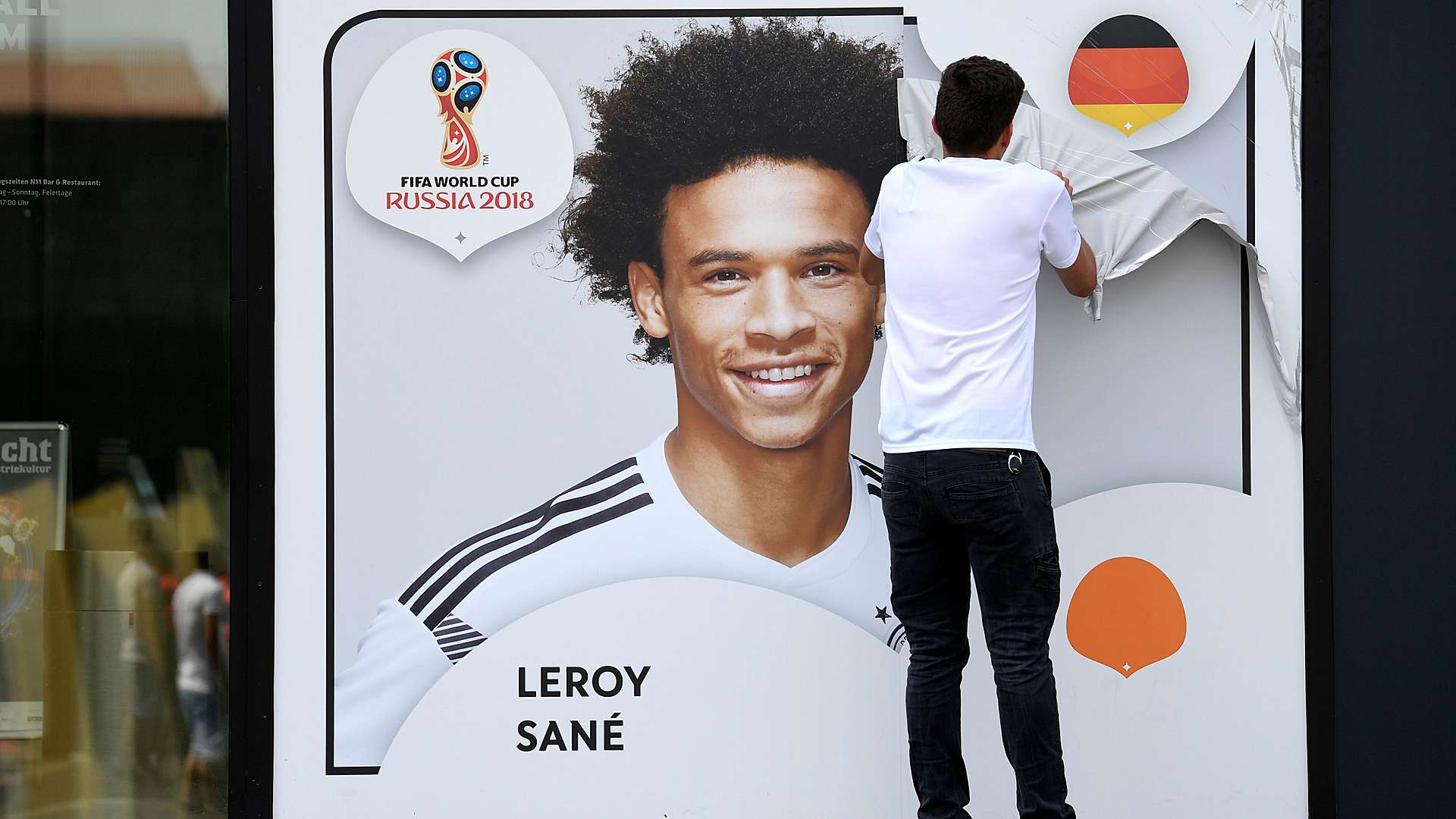 Leroy Sane Poster remove
