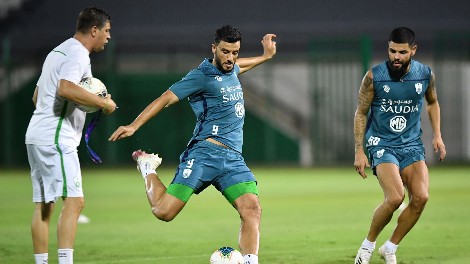 الأهلي - عمر السومة - ميلويفيتش - لوكاس ليما