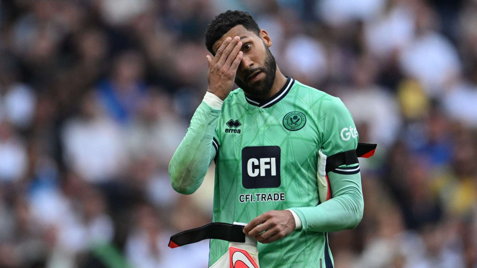 Sheffield United & Tottenham condemn racist abuse sent to goalkeeper Wes  Foderingham after clash between two clubs | Goal.com Nigeria