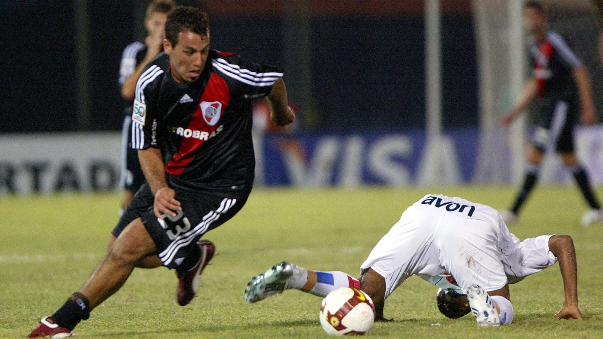 Cristian Fabbiani Nacional Paraguay River Plate Copa Libertadores 24042009