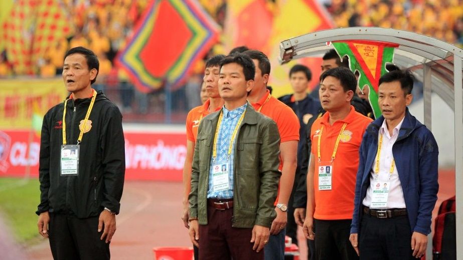 Coach Nguyen Van Sy Hai Phong FC vs Nam Dinh FC V.League 2019