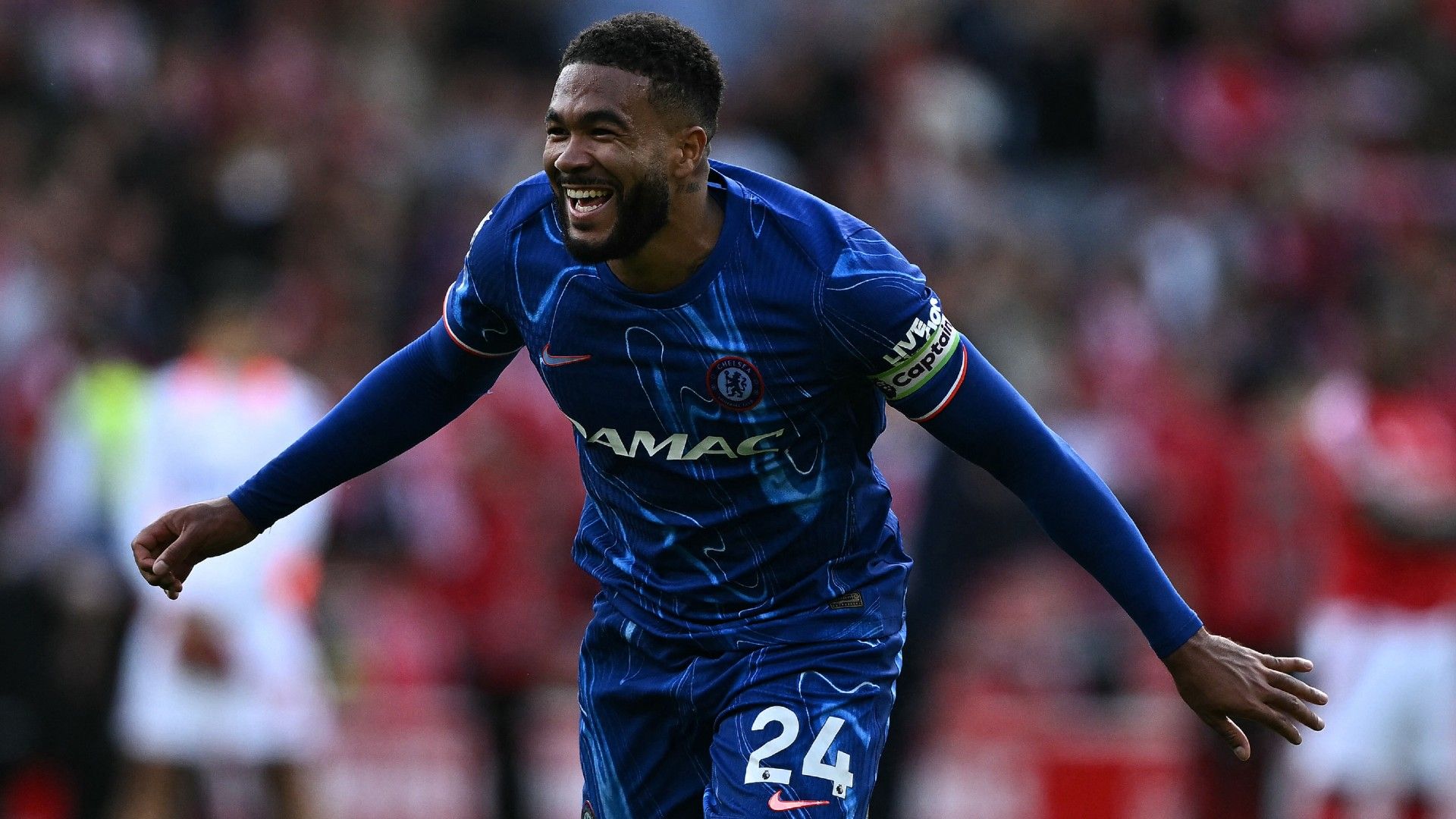 Chelsea's English defender #24 Reece James celbrates 