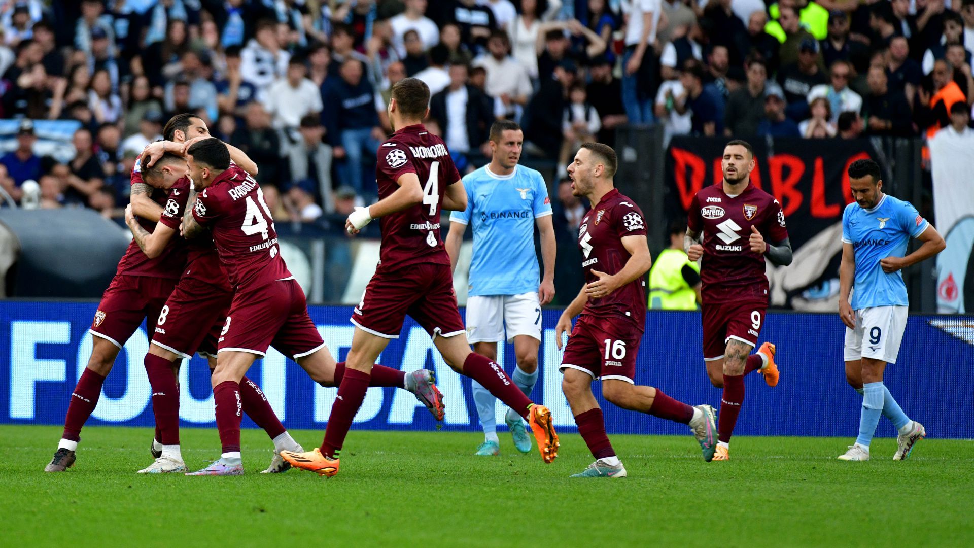 Torino players celebrating Lazio Torino Serie A