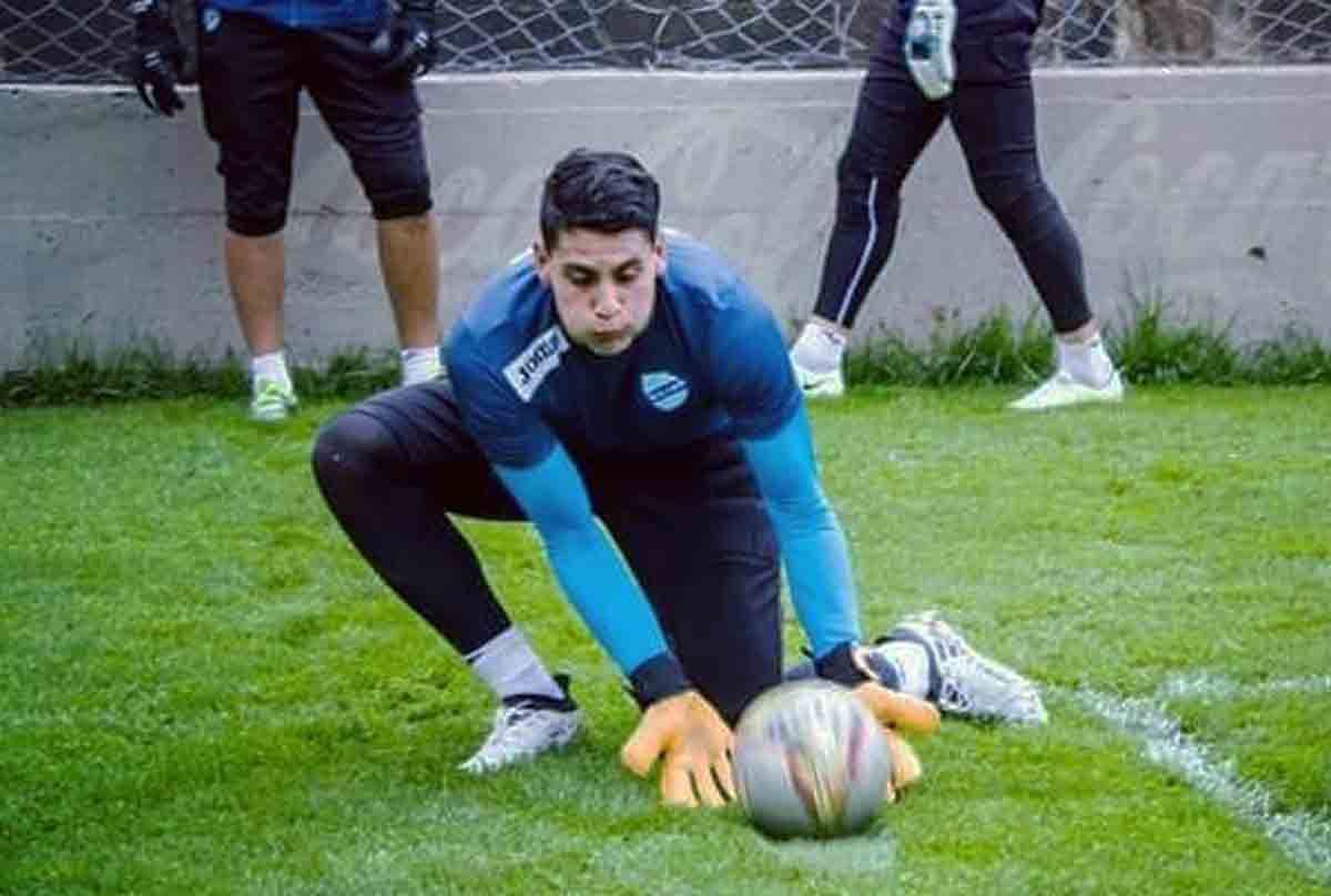 Leonardo Claros, Sport Boys