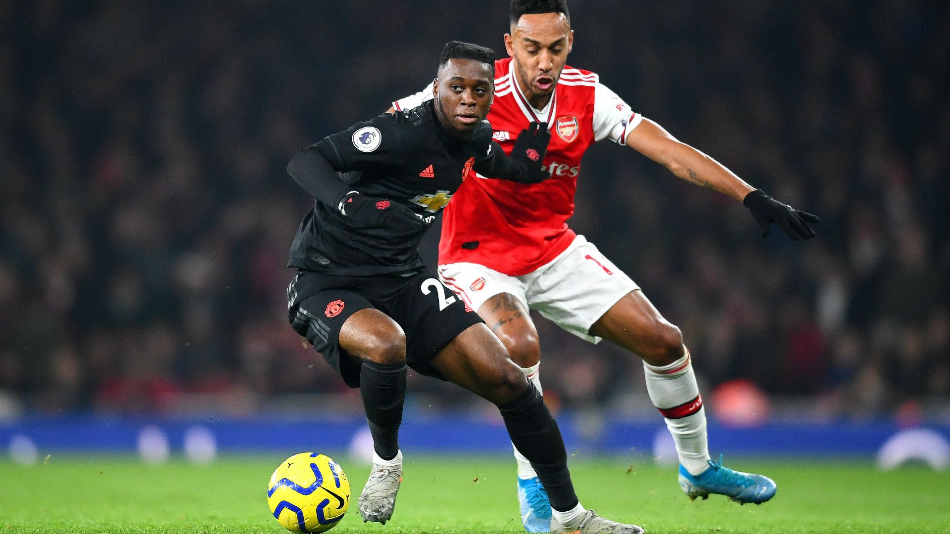 AARON WAN-BISSAKA MANCHESTER UNITED PIERRE-EMERICK AUBAMEYANG ARSENAL PREMIER LEAGUE 01012020