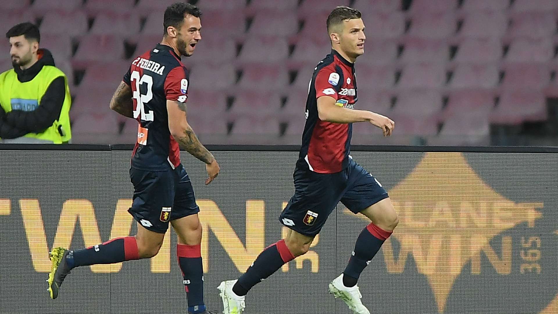Napoli Genoa Pedro Pereira Lazovic