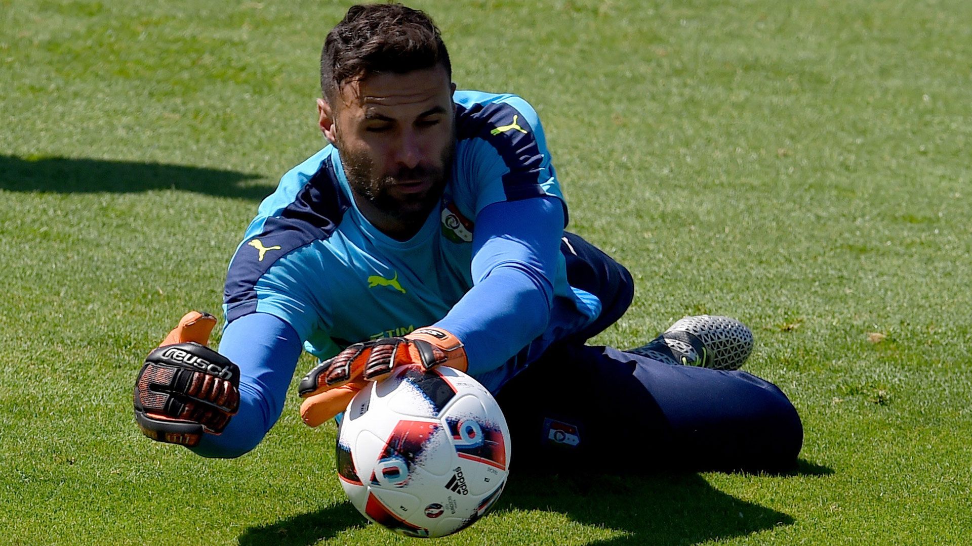 Salvatore Sirigu 06242016