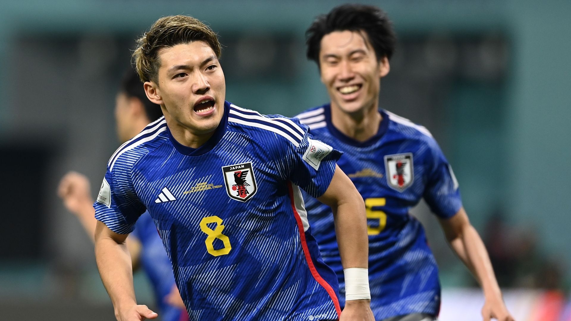 ＪＦＡ日本代表2022背番号６遠藤2ＸＬサイズ - サッカー/フットサル