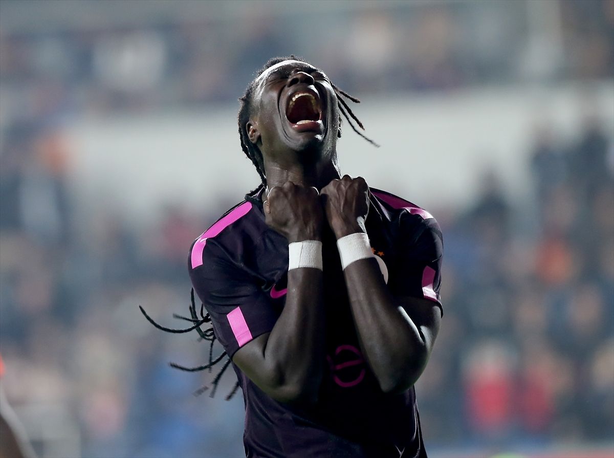 Bafetimbi Gomis Basaksehir Galatasaray 11/18/17