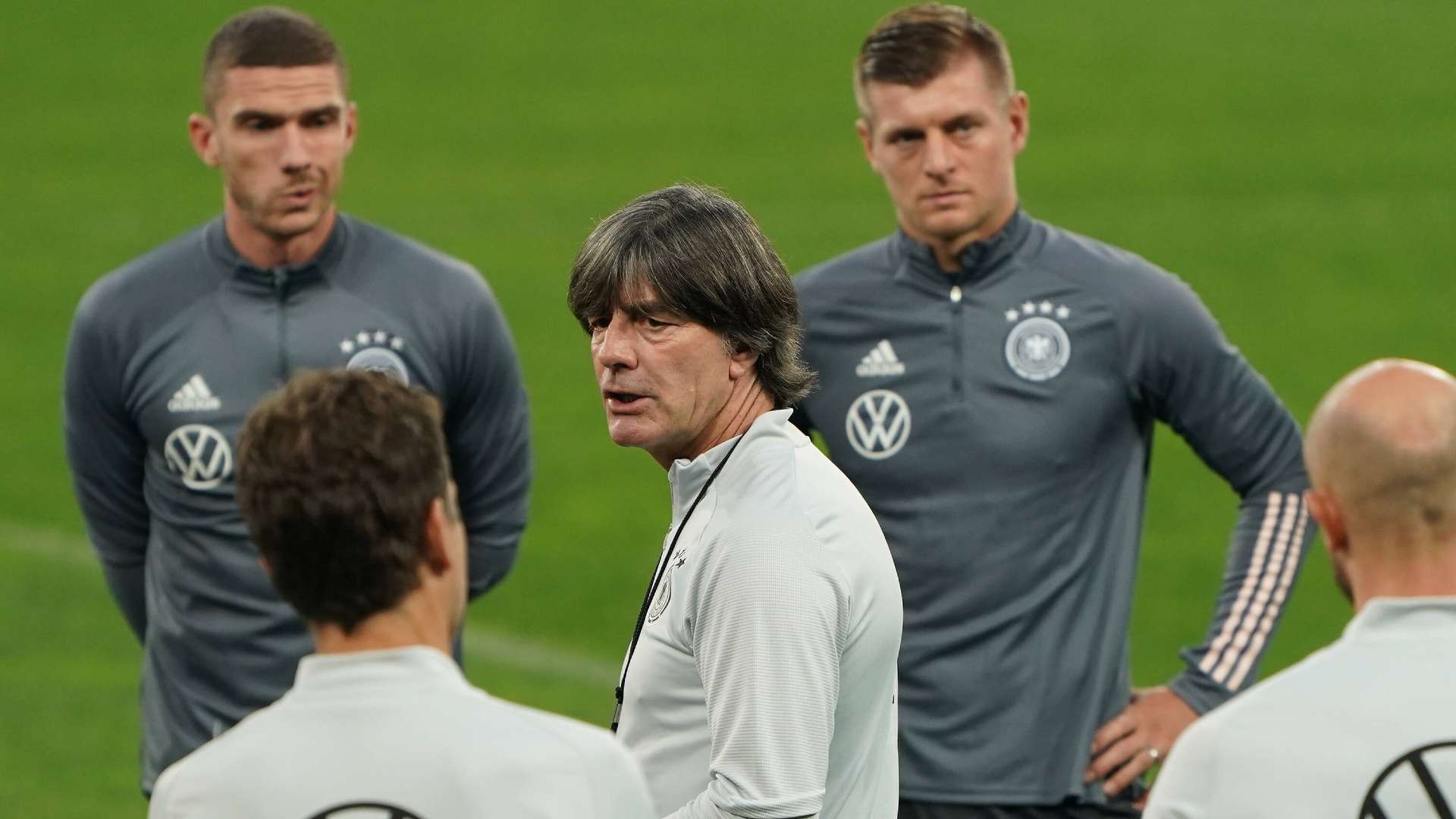ONLY GERMANY Joachim Low Robin Gosens Toni Kroos 2020