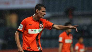 Aleksandar Jovanovic Jeju United