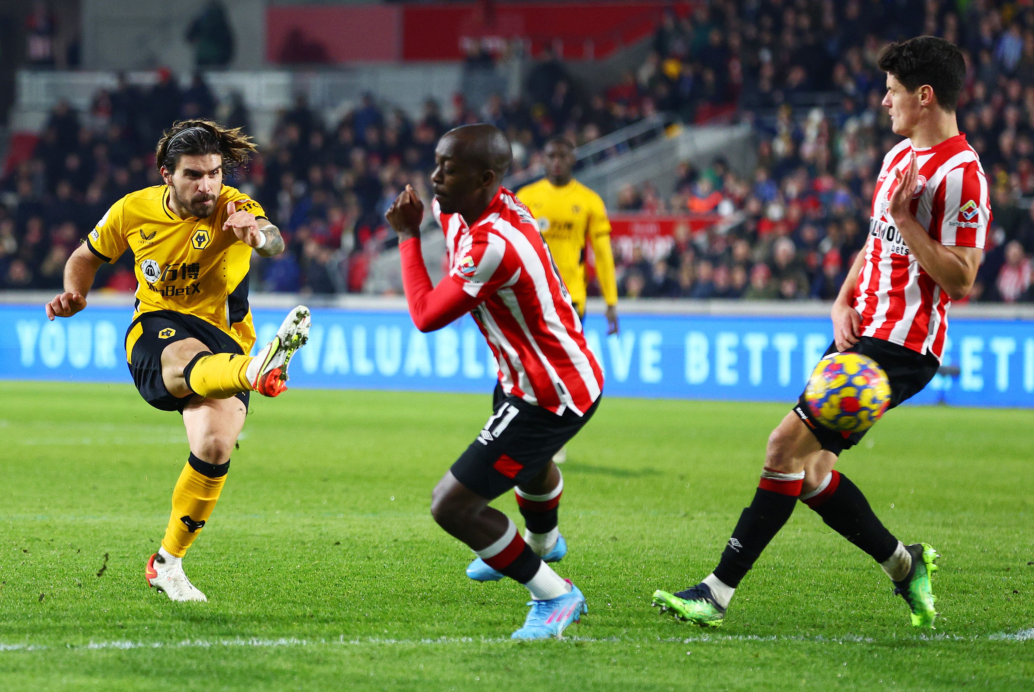 Ruben Neves Brentford v Wolverhampton Wanderers