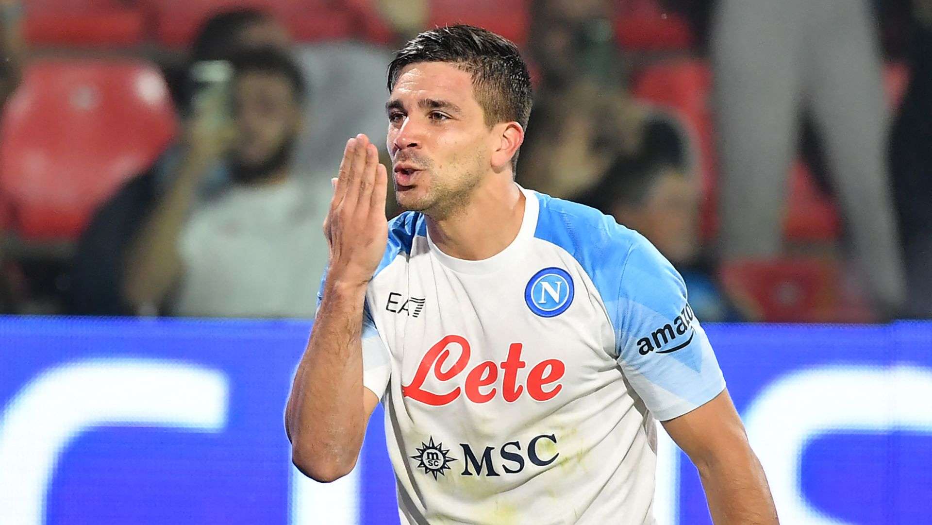 Simeone celebrating Napoli 2022 2023