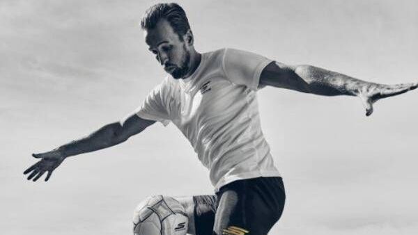 Kane skechers