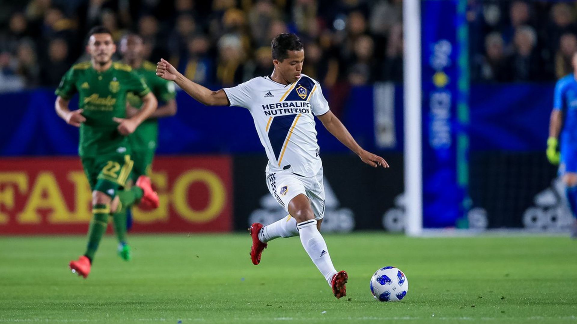 Giovani Dos Santos Galaxy 2018