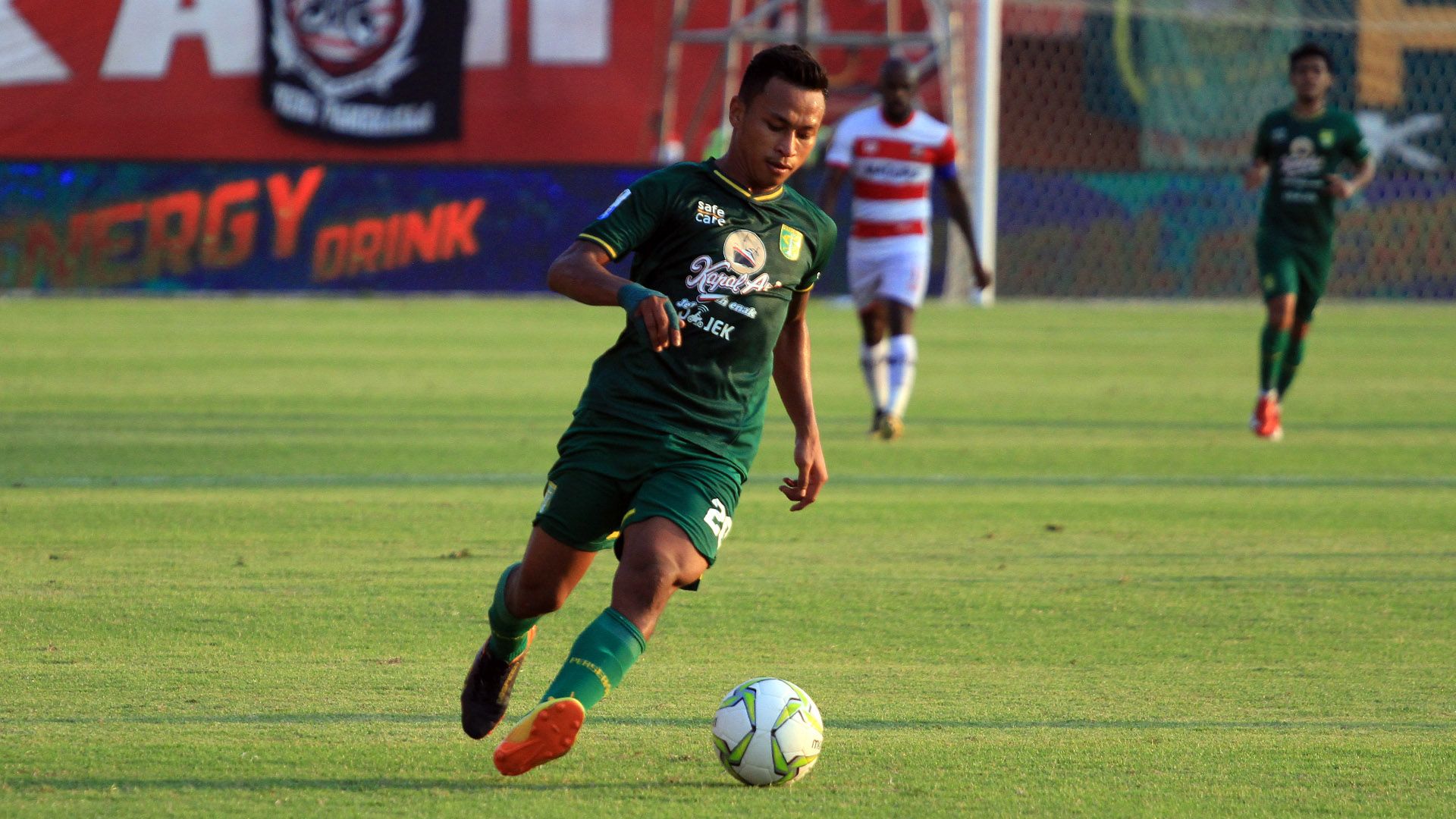 Osvaldo Haay - Persebaya