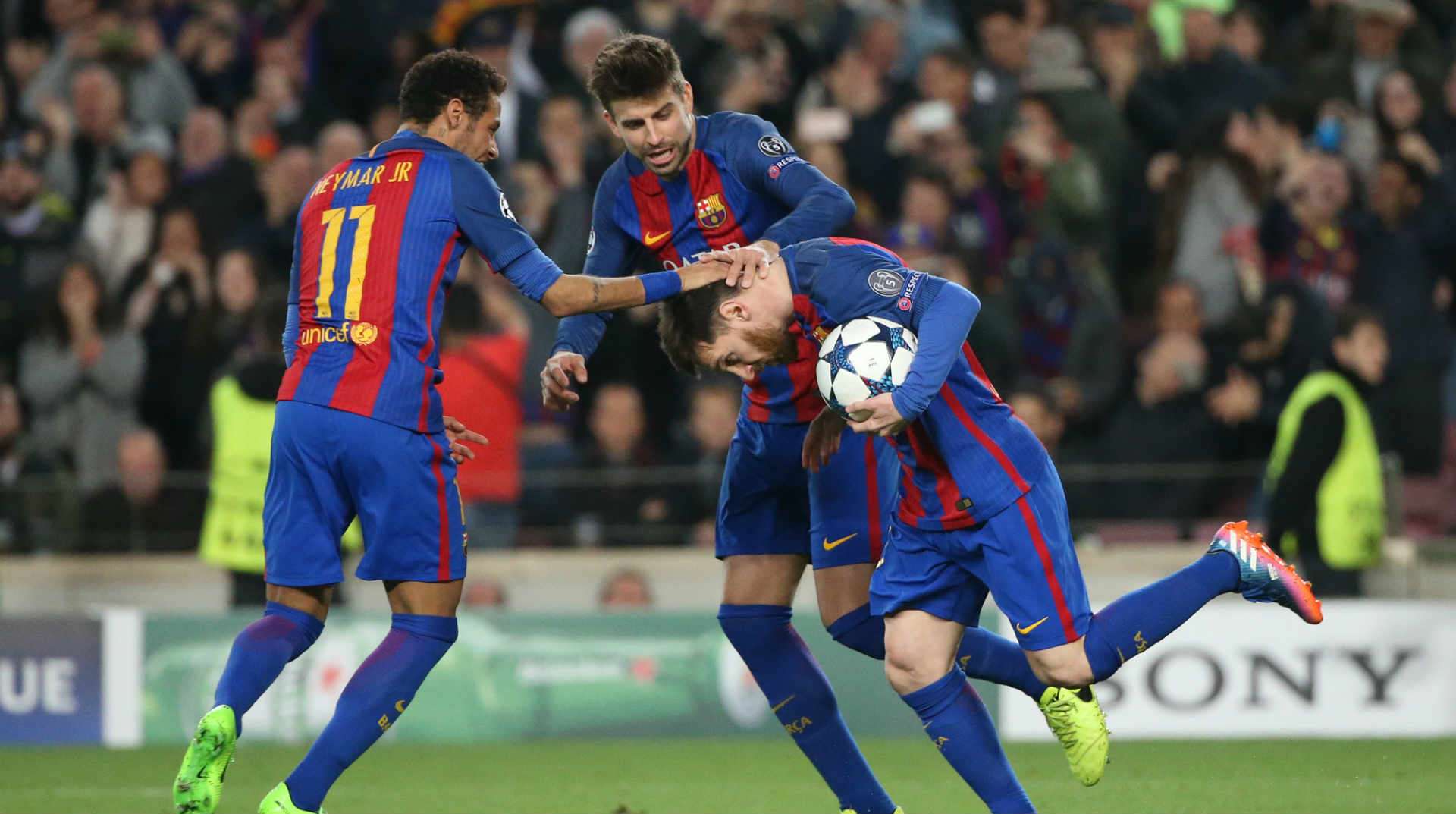 2017-03-17-barcelona-pique