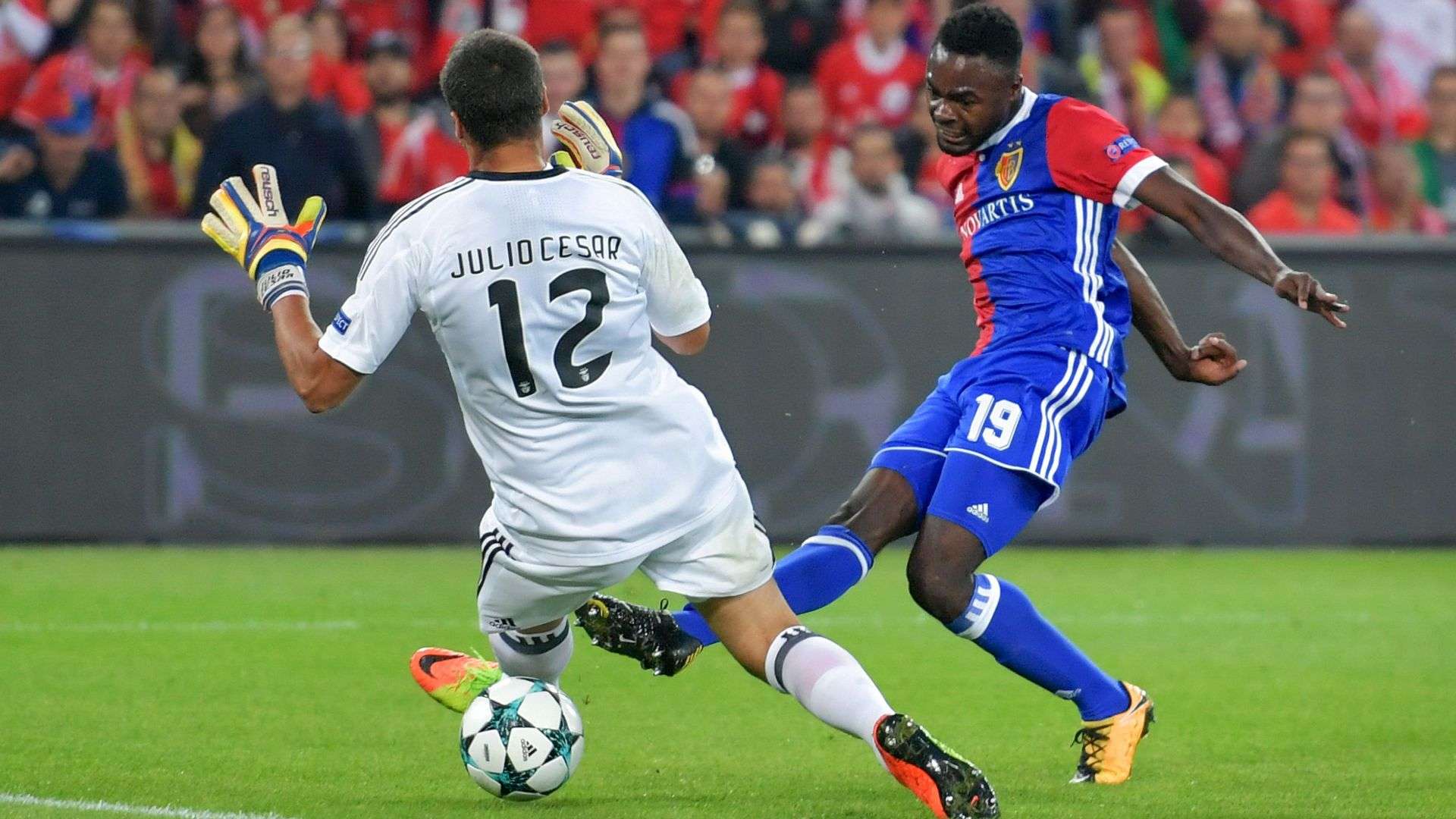 Dimitri Oberlin Benfica Basel