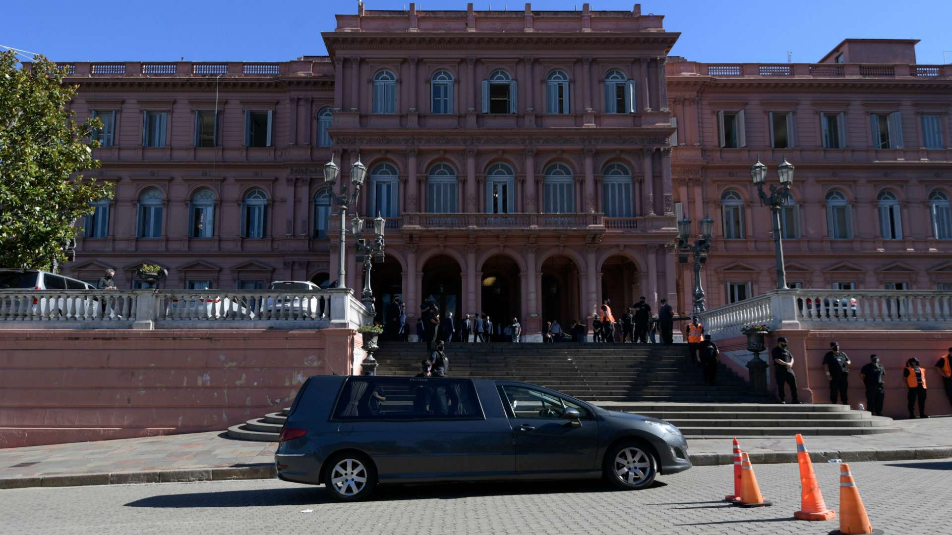 Casa Rosada Maradona funeral 26112020