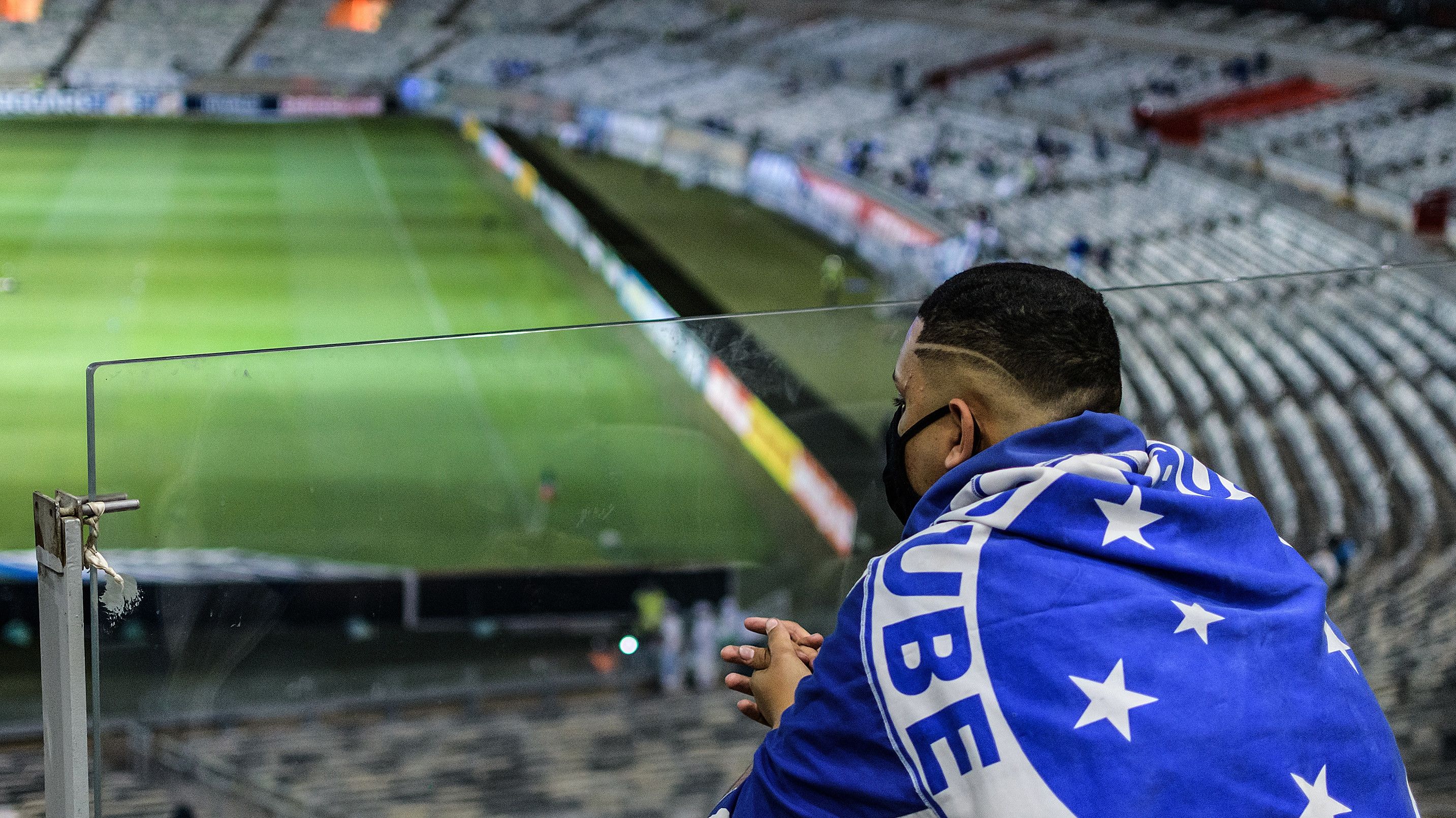 Torcedor do Cruzeiro no Mineirão - Cruzeiro x Confiança - Brasileirão Série B 2021
