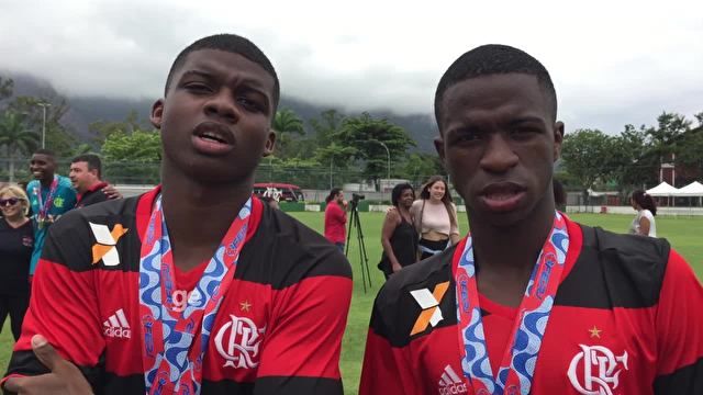 Lincoln e Vinicius Júnior