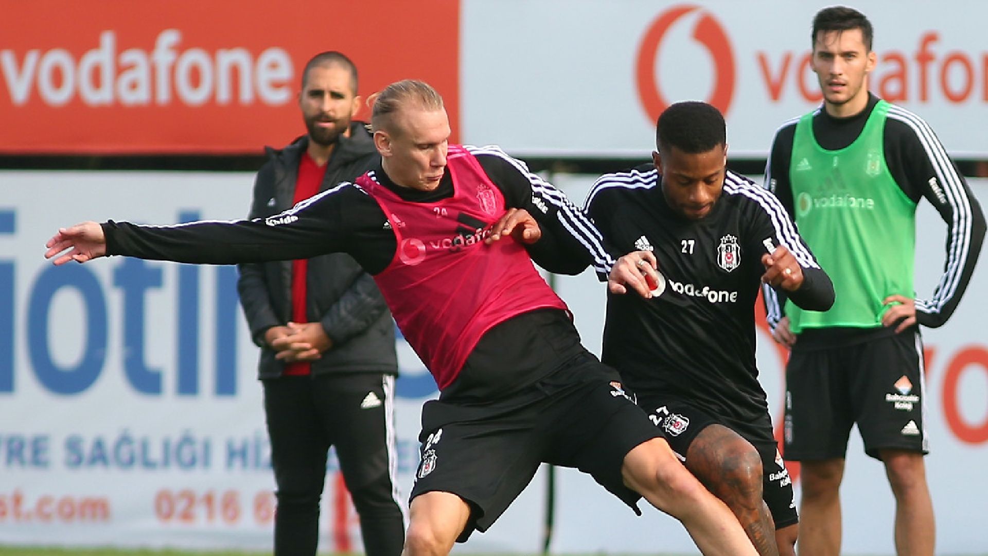 Domagoj Vida Jeremain Lens Besiktas training