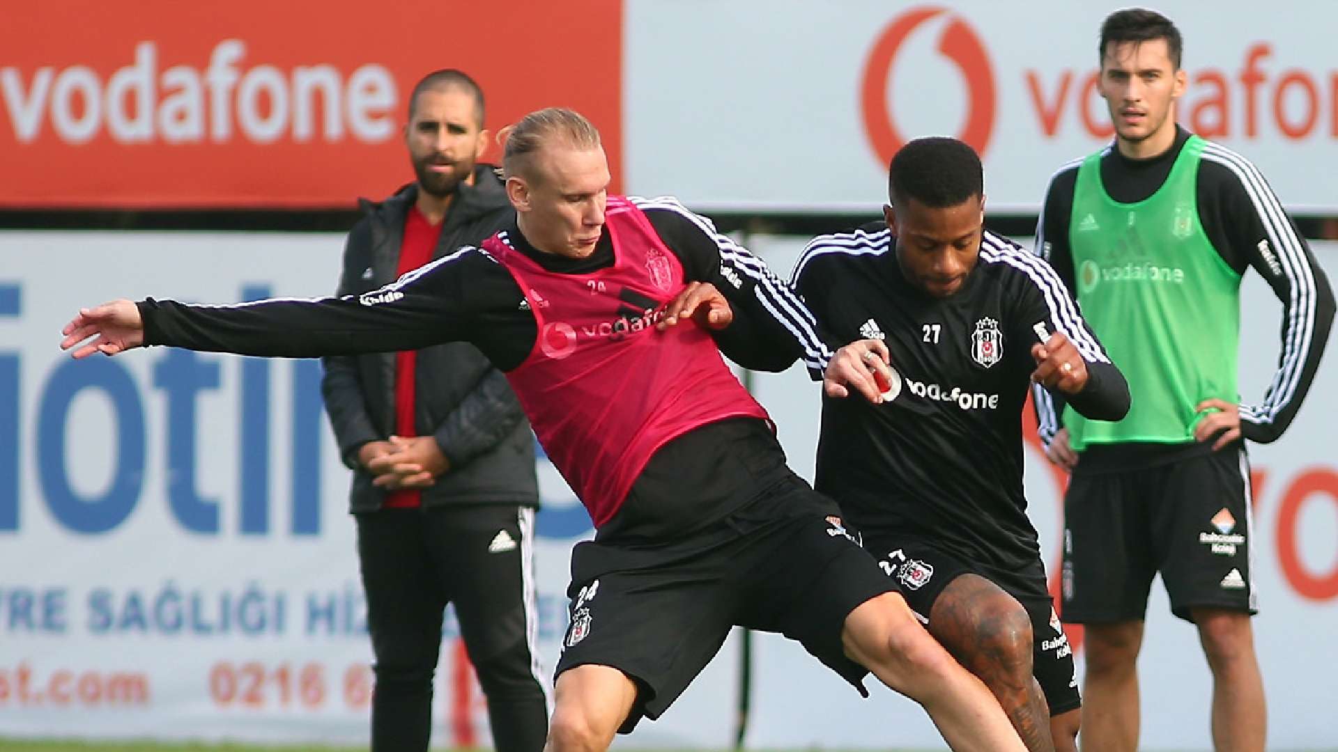 Domagoj Vida Jeremain Lens Besiktas training