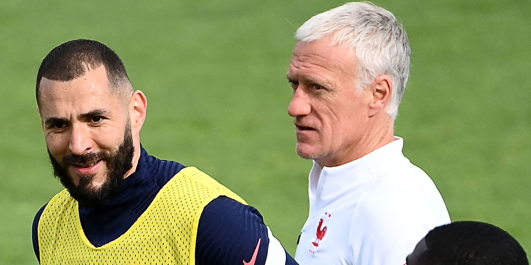 Karim Benzema Didier Deschamps France HIC 2:3