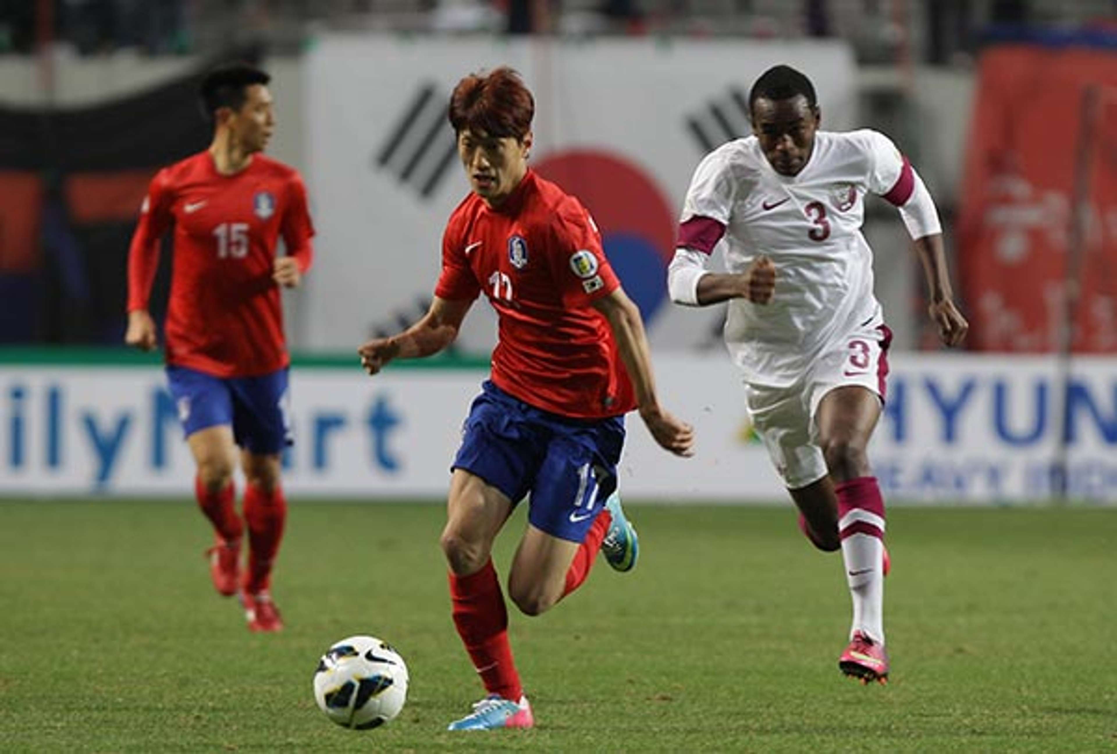 Lee Chung-Yong, South Korea v Qatar (WCQ)