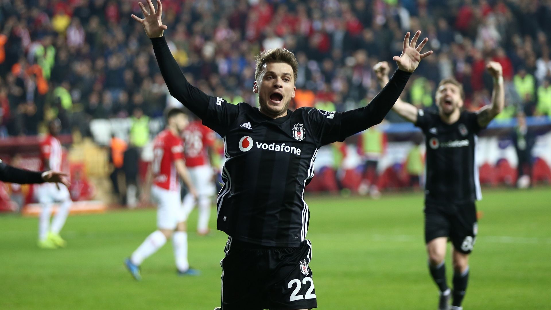 Adem Ljajic Besiktas 232019
