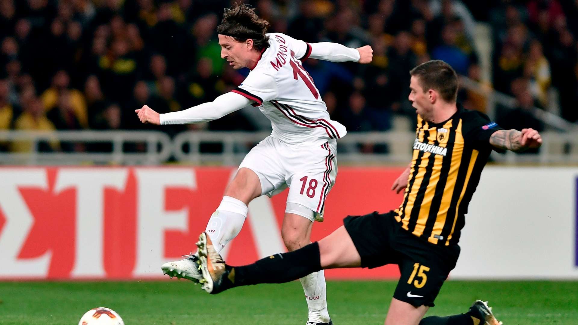 2017-11-03 Milan Montolivo