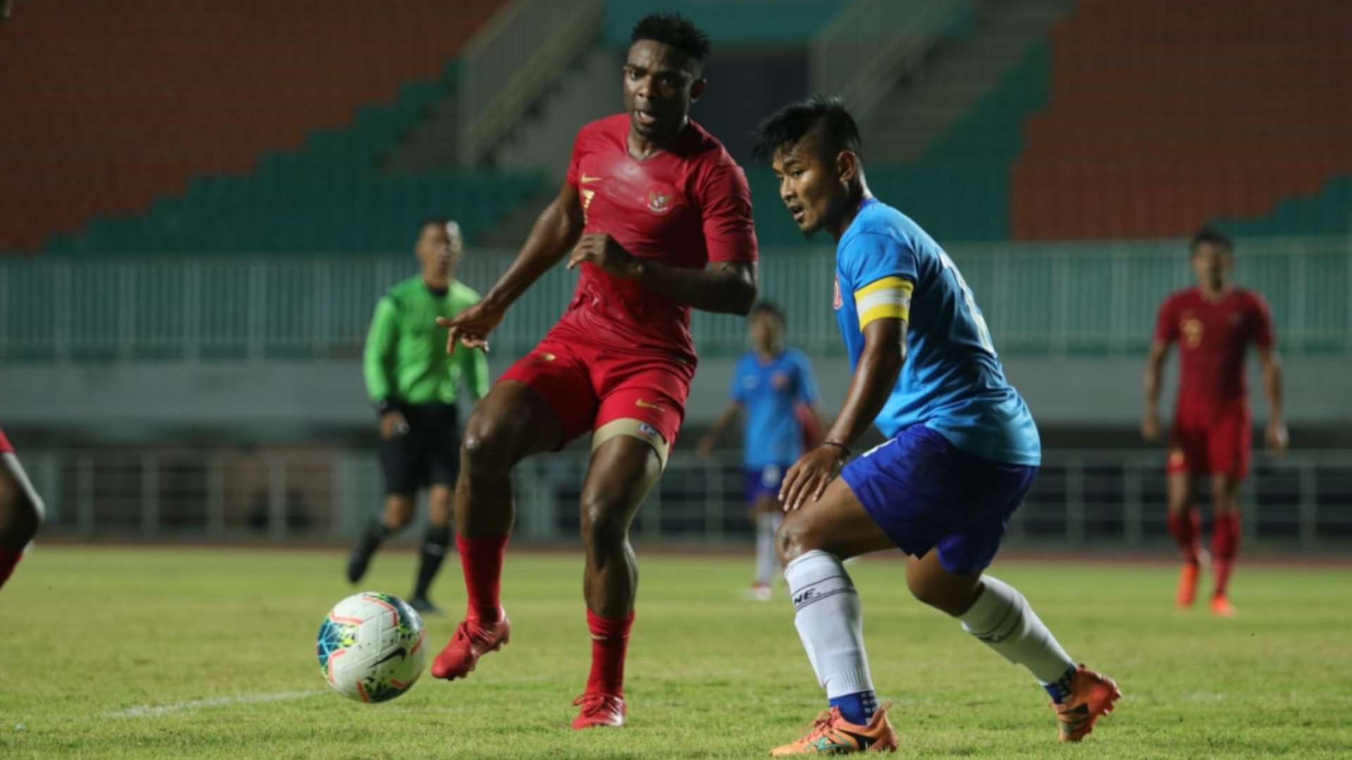 Timnas Indonesia vs Persika Karawang