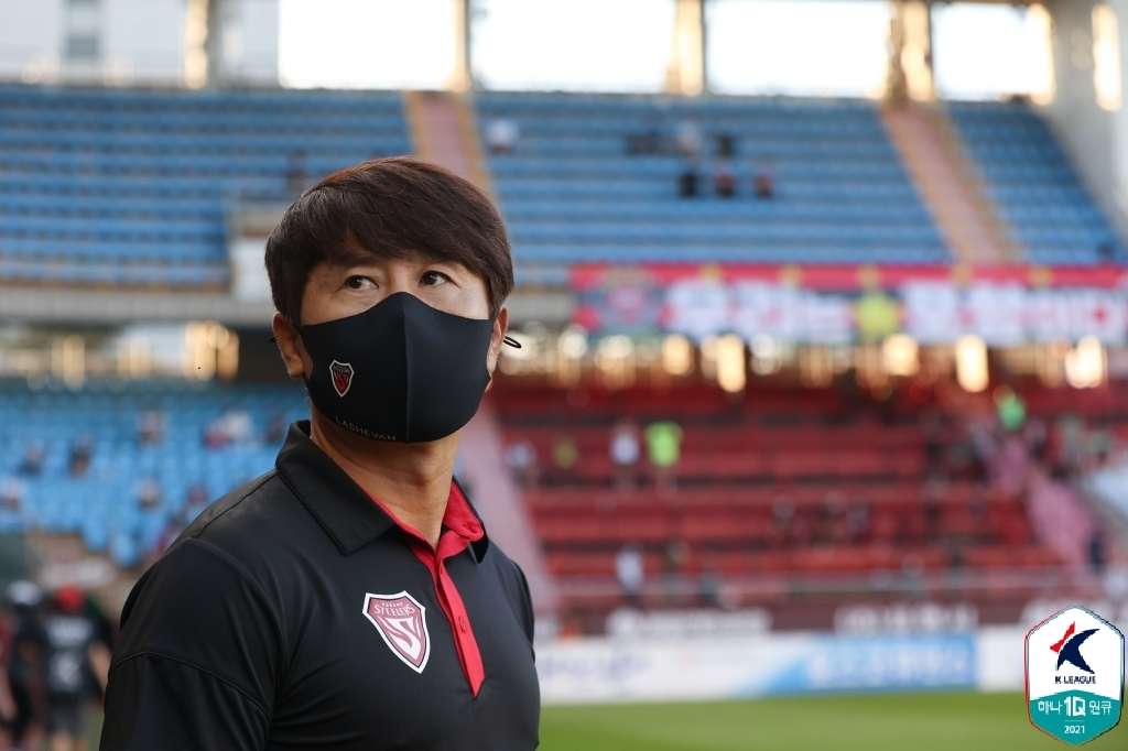 포항 김기동 감독