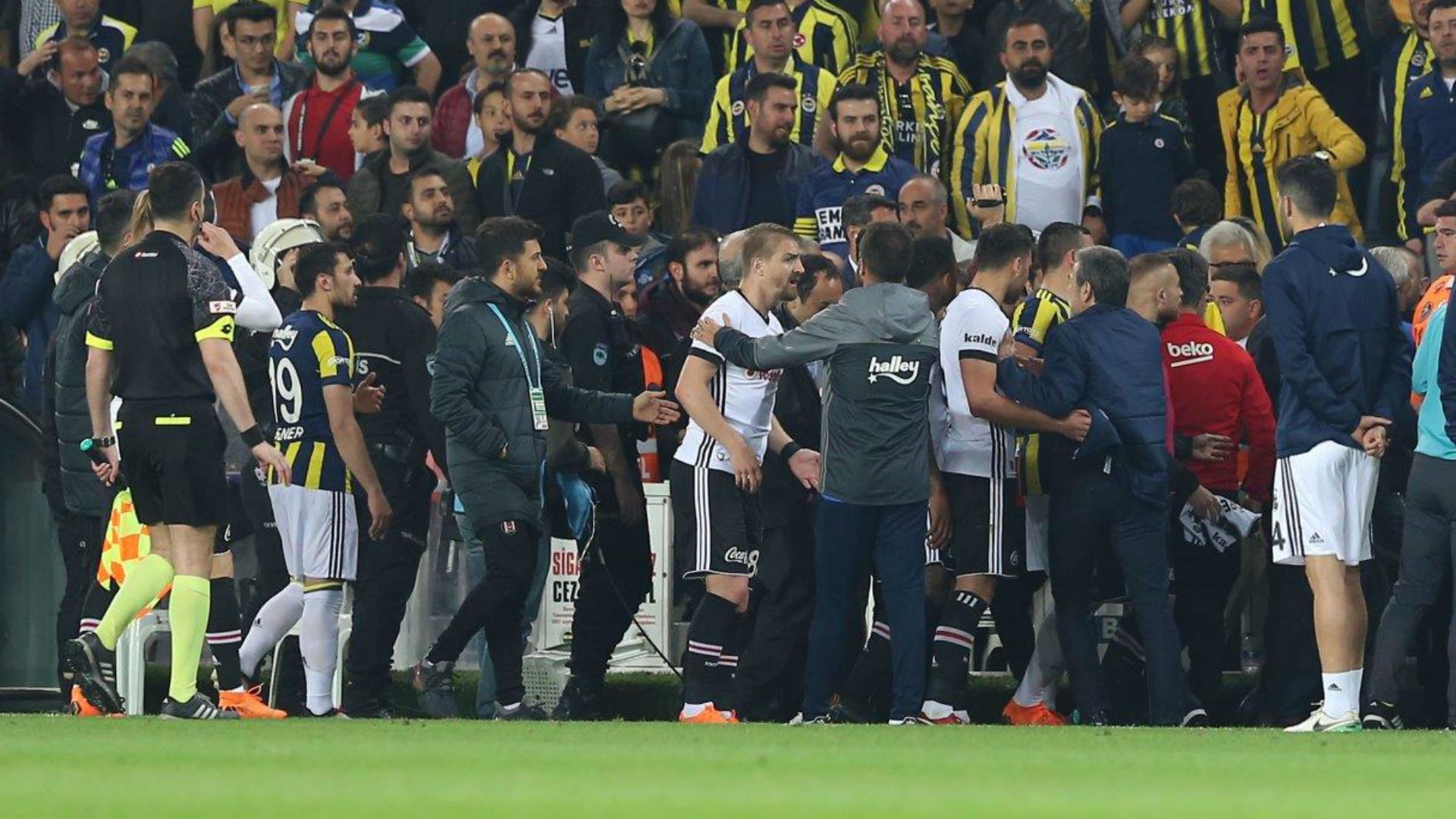 Fenerbahce Besiktas 04202018